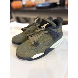 Nike Air Jordan 4 Retro Boys Size 3.5Y Olive Green Suede Sneakers
